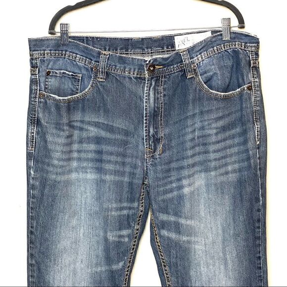 T.k. Axel medium wash slim straight jeans size 32 X 32 - Picture 2 of 16